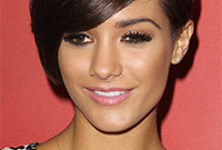 Francesca-sandford-makeup-for-tanned-skin-side